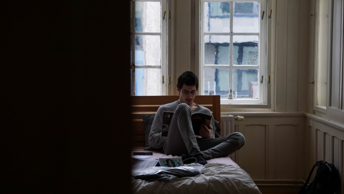 Photo editoriale: Rituels parent-enfant du soir: simples quand on est fatigué